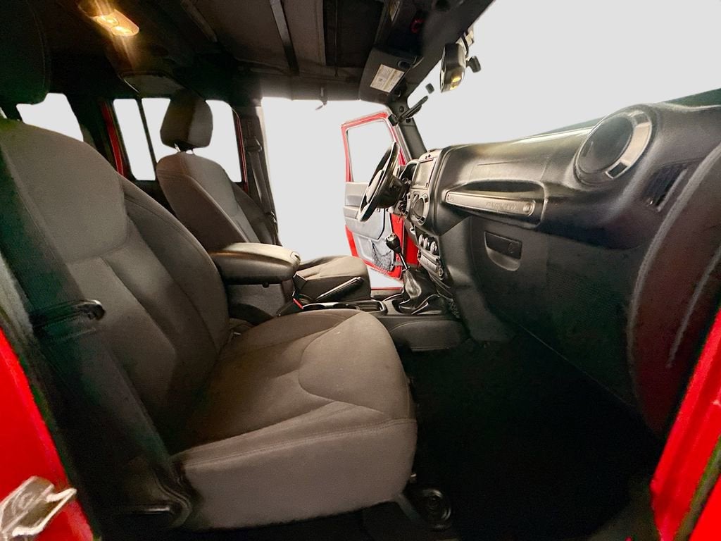 2016 Jeep Wrangler Unlimited Sport