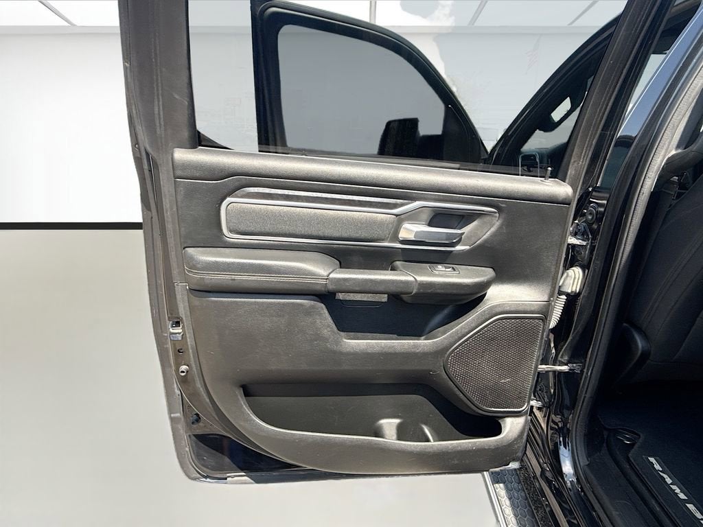 2019 RAM 1500 Big Horn/Lone Star Crew Cab 4x4 5'7" Box
