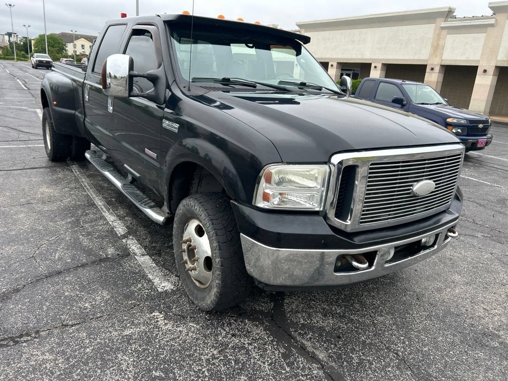 2006 Ford Super Duty F-350 DRW XL