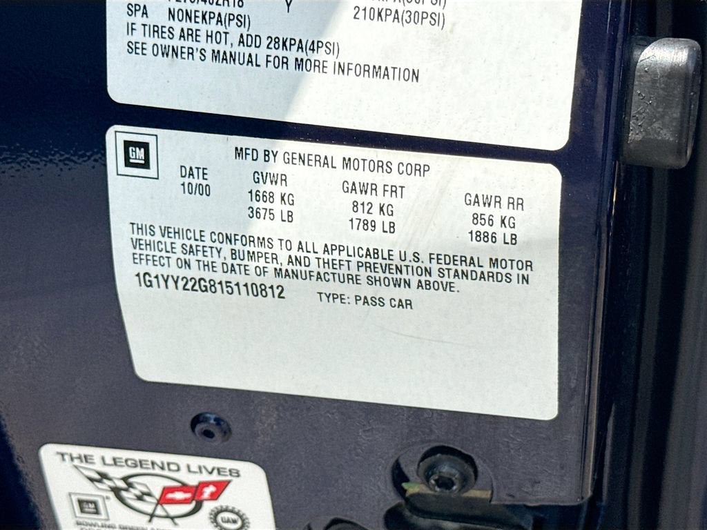 2001 Chevrolet Corvette Base