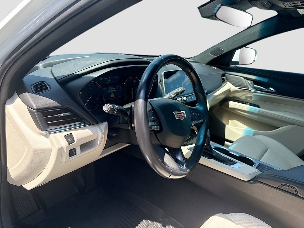 2023 Cadillac CT4 Premium Luxury