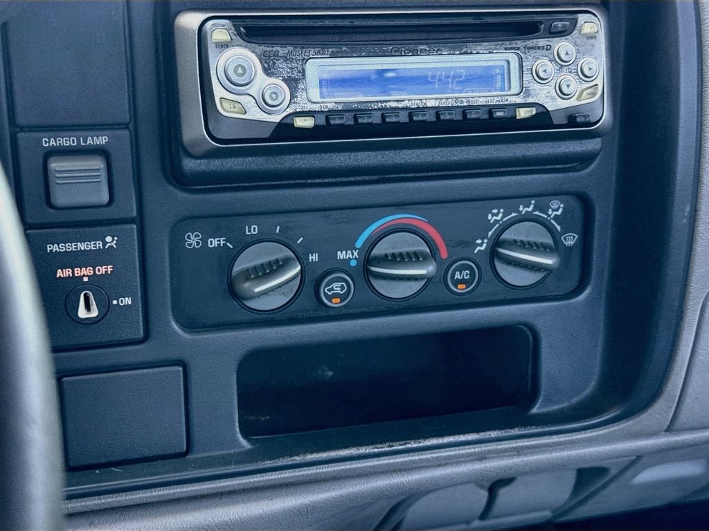 1998 Chevrolet Silverado 1500 Fleetside W/T