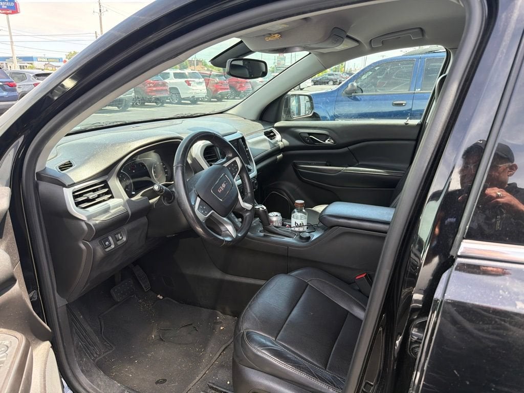 2017 GMC Acadia SLT