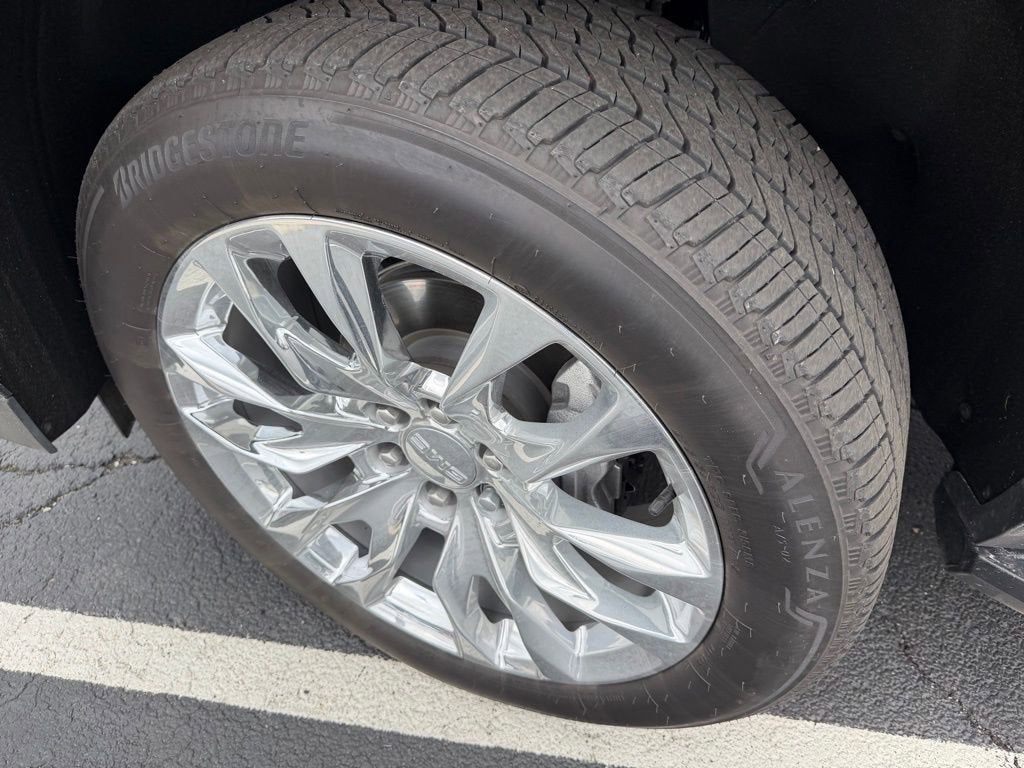 2024 GMC Yukon SLT