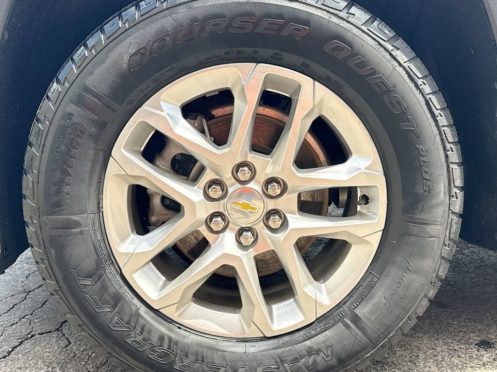 2021 Chevrolet Traverse LT Cloth