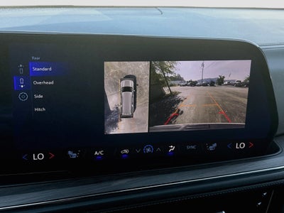 2025 Chevrolet Suburban LT