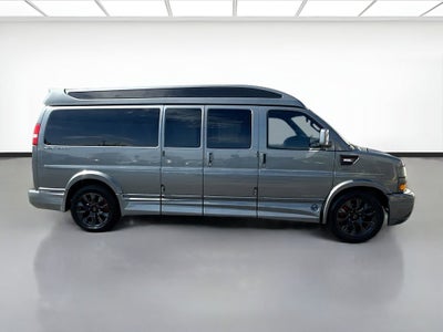 2023 GMC Savana Cargo 2500 Work Van