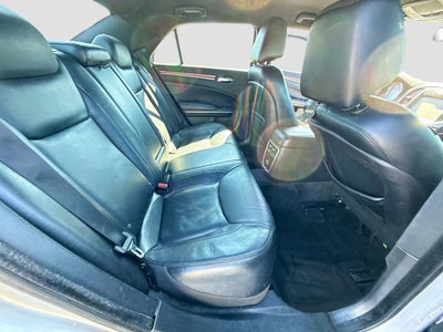 2012 Chrysler 300 Limited