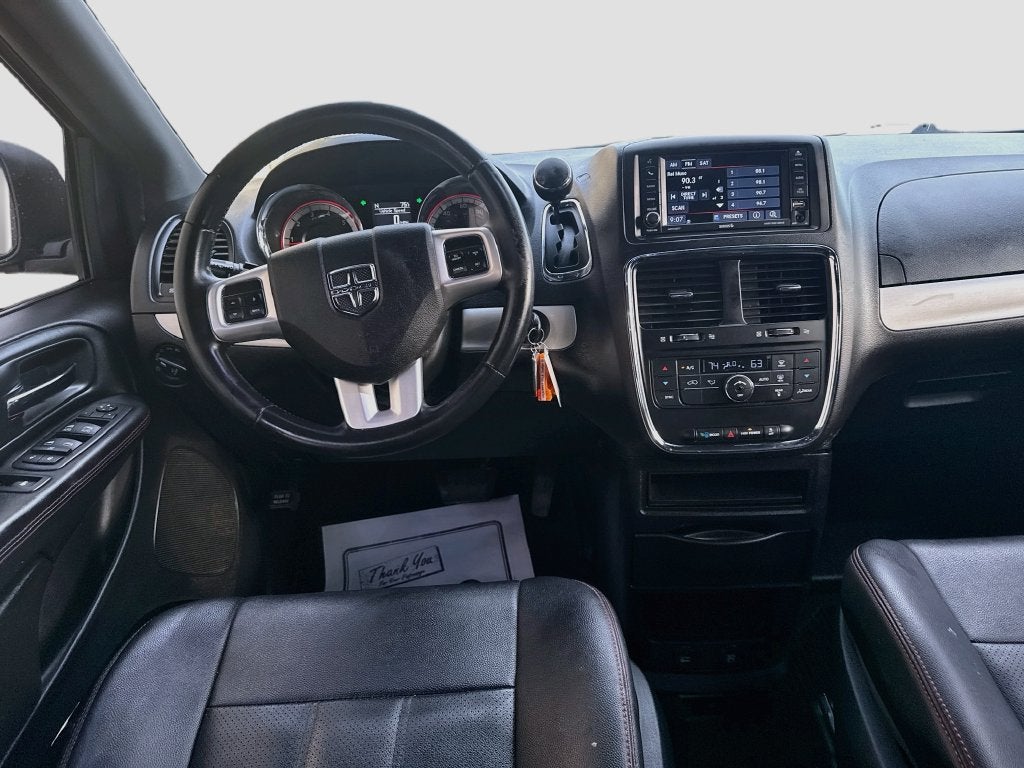 2016 Dodge Grand Caravan R/T