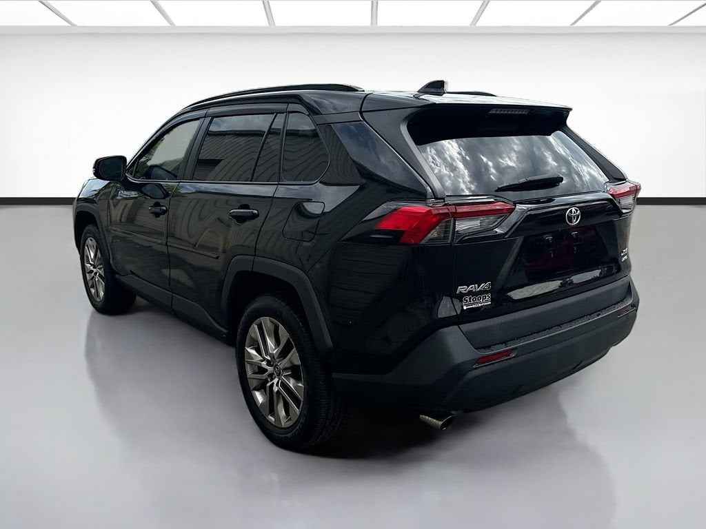 2019 Toyota RAV4 XLE Premium