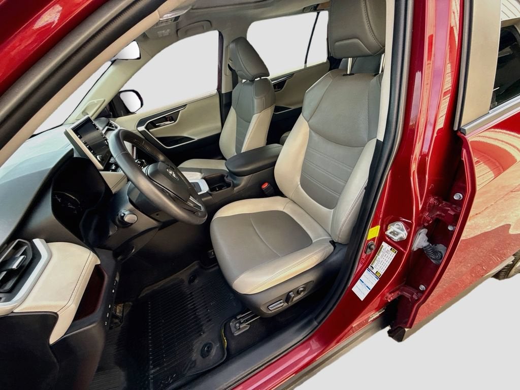 2022 Toyota RAV4 Limited