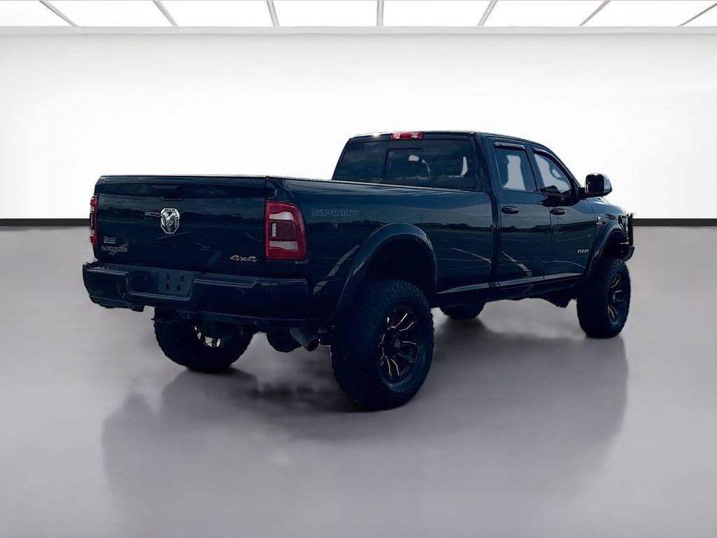 2022 RAM 3500 Laramie Crew Cab 4x4 8' Box