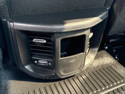 2023 RAM 2500 Tradesman Crew Cab 4x4 8' Box