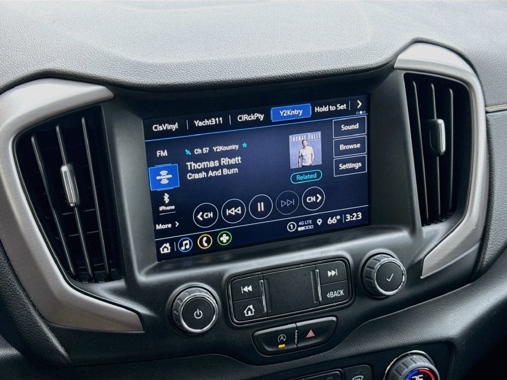 2023 GMC Terrain AT4