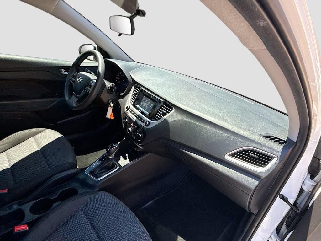 2021 Hyundai Accent SE