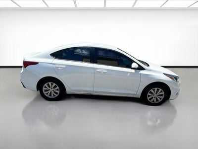 2021 Hyundai Accent SE