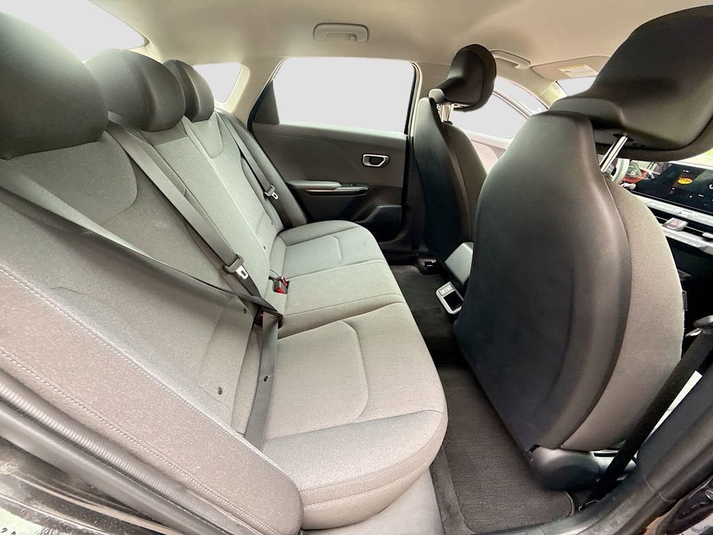 2025 Kia K4 LX
