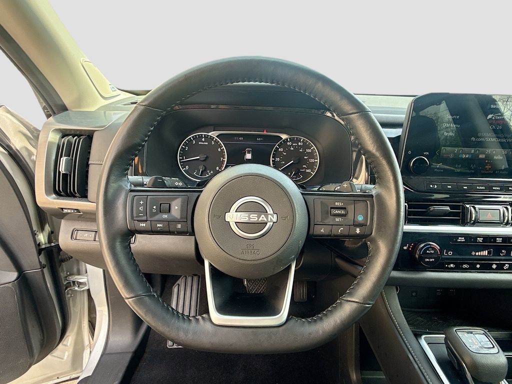 2022 Nissan Pathfinder SL 4WD