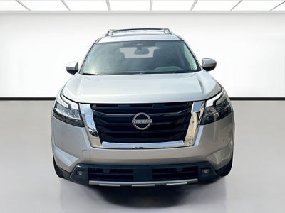 2022 Nissan Pathfinder SL 4WD