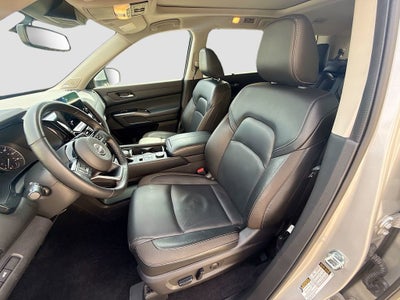2022 Nissan Pathfinder SL 4WD