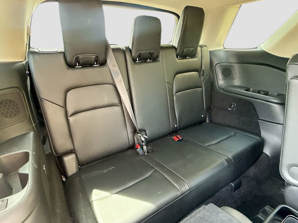 2022 Nissan Pathfinder SL 4WD