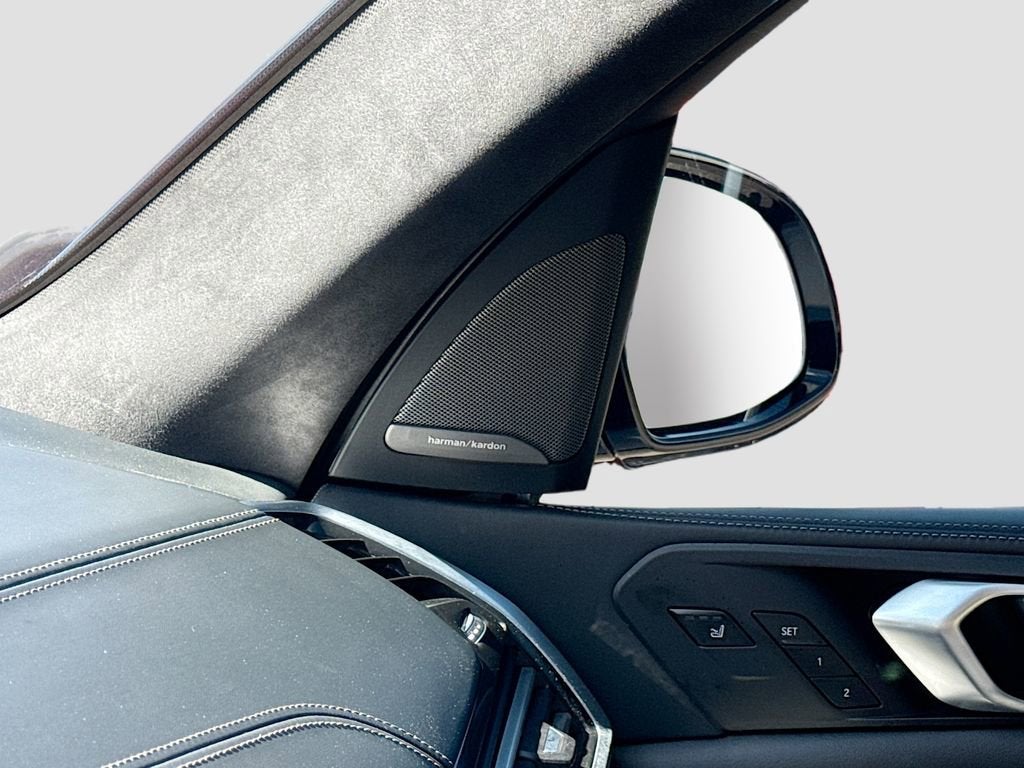2023 BMW X5 M50i