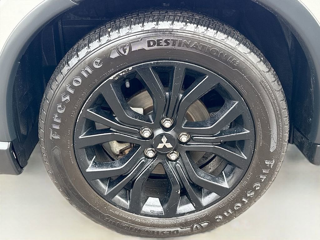 2019 Mitsubishi Outlander LE
