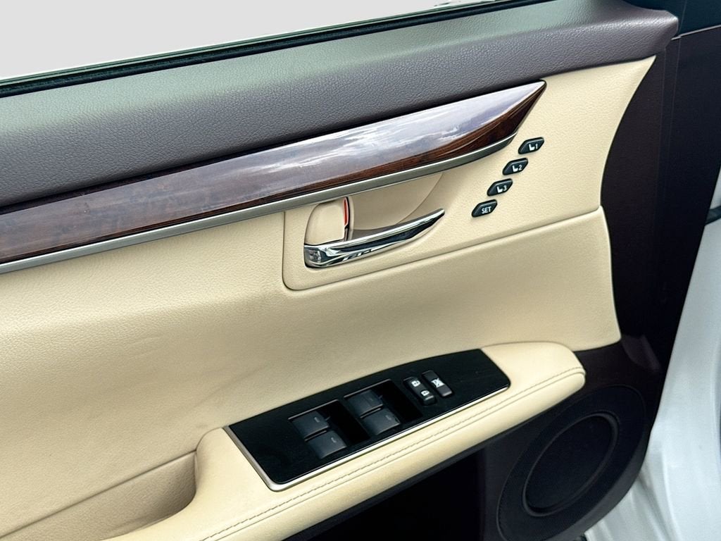 2016 Lexus ES 350 