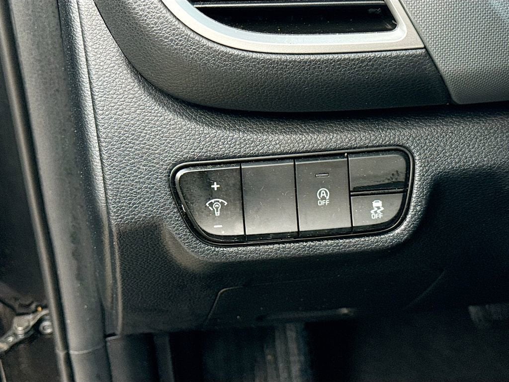 2025 Kia Seltos LX