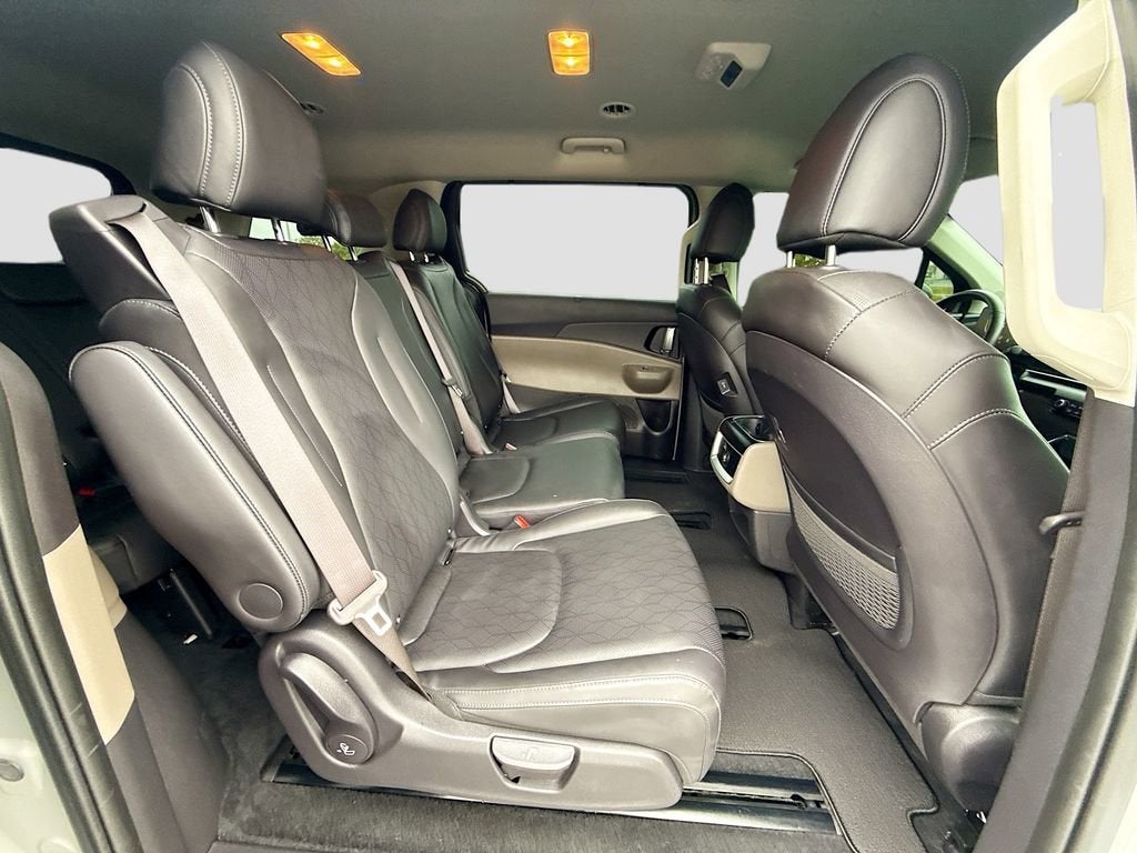 2025 Kia Carnival MPV EX