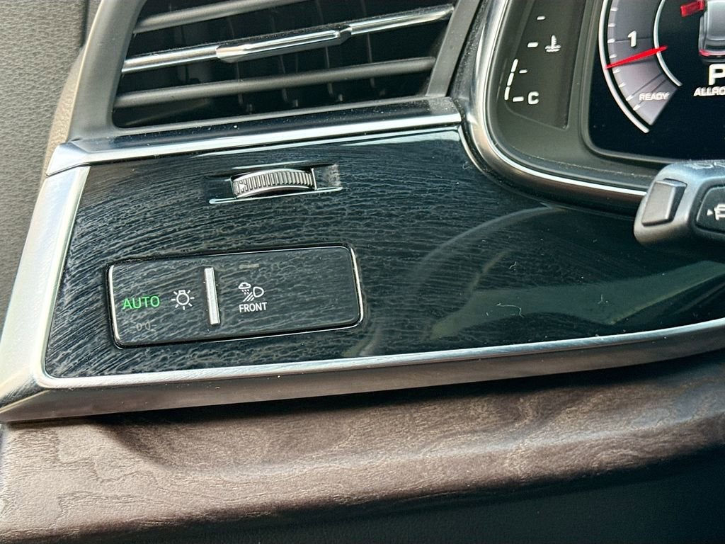 2019 Audi Q8 Prestige