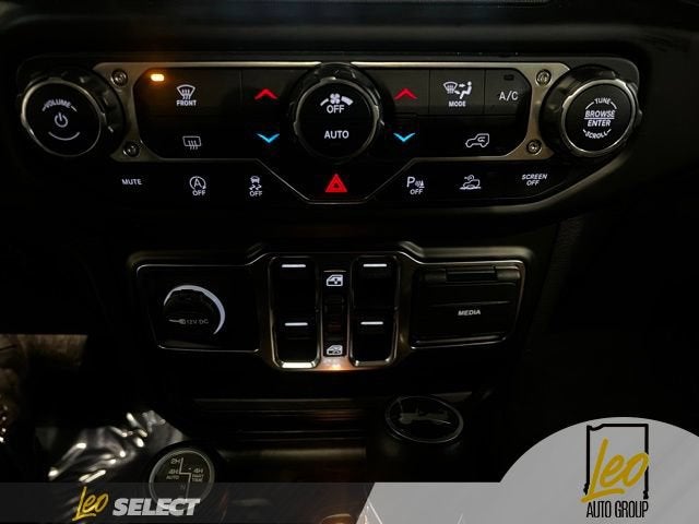 2022 Jeep Wrangler Unlimited Sahara 4x4