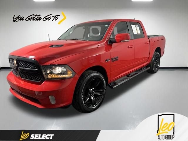 2017 RAM 1500 Night Crew Cab 4x4 5'7" Box