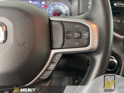 2023 RAM 1500 Big Horn Crew Cab 4x4 5'7" Box