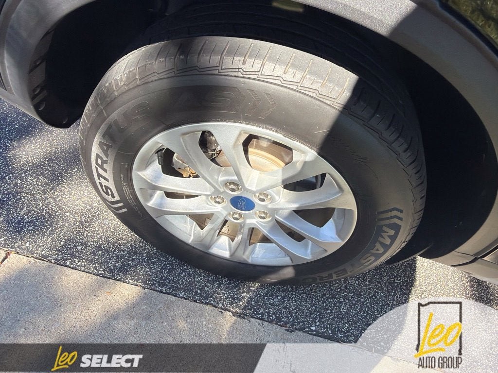 2020 Ford Escape SE