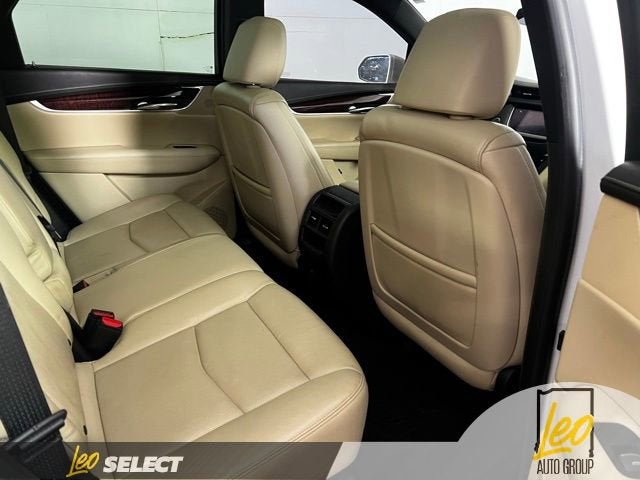 2017 Cadillac XT5 Luxury AWD