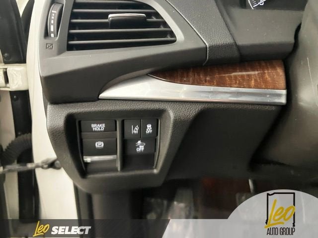2017 Acura MDX w/Technology Package