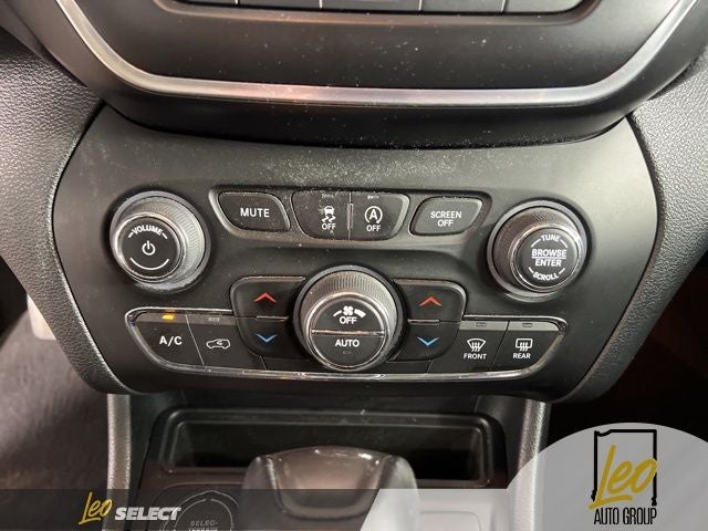 2022 Jeep Cherokee Latitude Lux 4x4