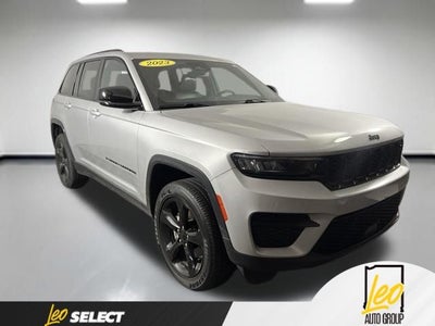 2023 Jeep Grand Cherokee Altitude 4x2