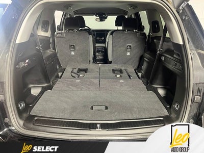 2023 Jeep Grand Cherokee L Laredo 4x4