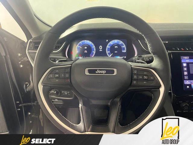 2023 Jeep Grand Cherokee L Laredo 4x4