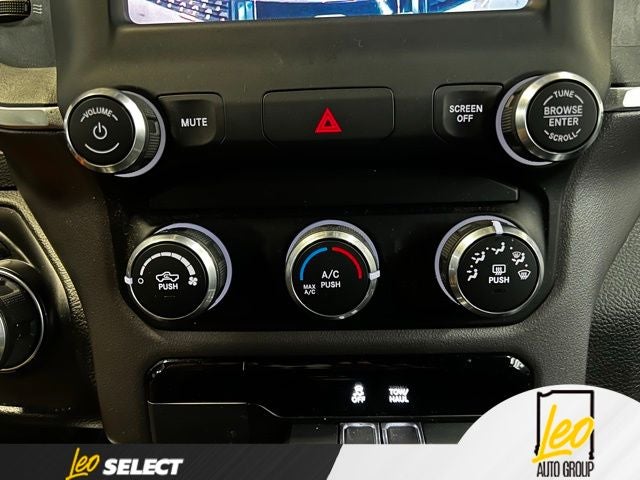 2022 RAM 1500 Big Horn Crew Cab 4x4 5'7' Box