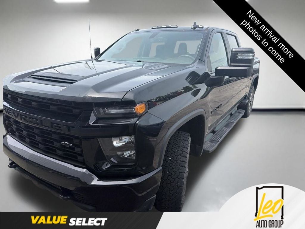 2021 Chevrolet Silverado 2500HD 4WD Crew Cab Standard Bed Custom