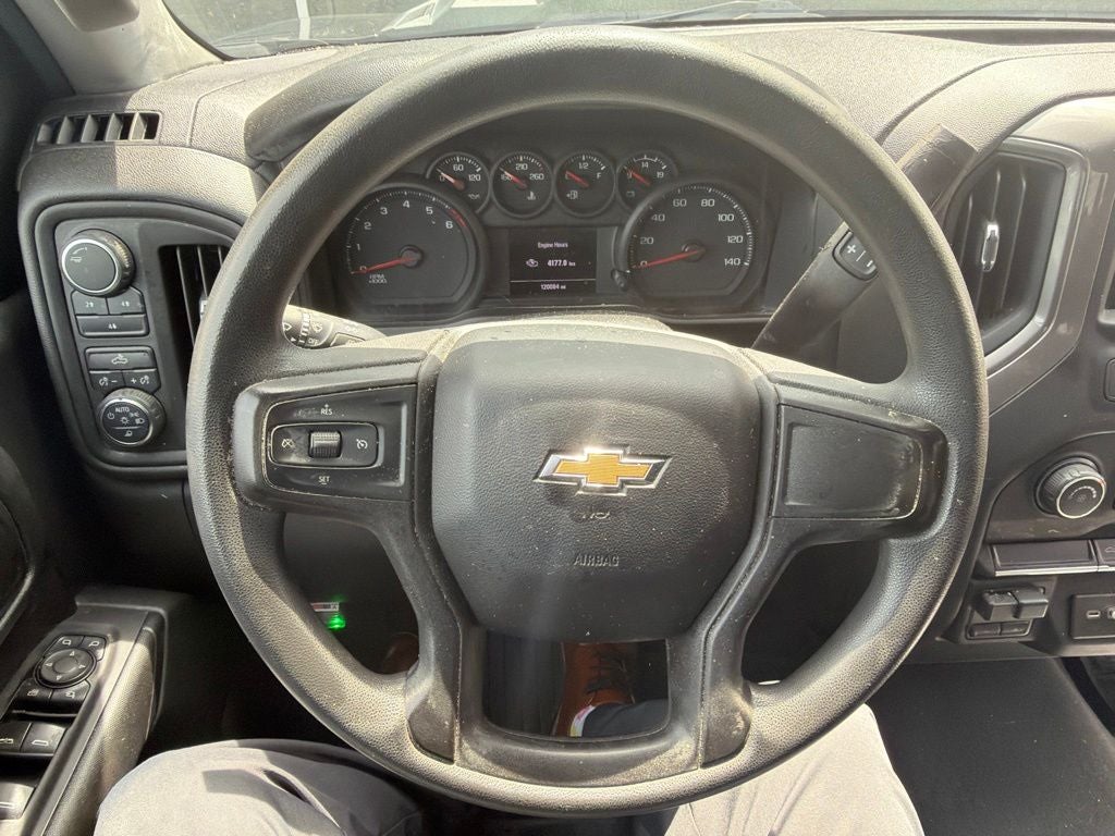2021 Chevrolet Silverado 2500HD 4WD Crew Cab Standard Bed Custom