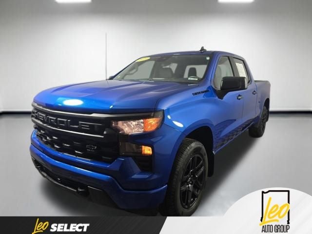 2023 Chevrolet Silverado 1500 4WD Crew Cab Standard Bed Custom
