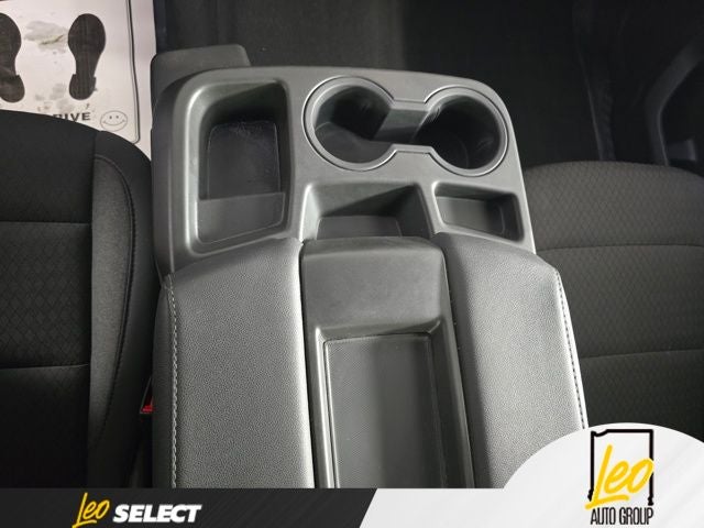2023 Chevrolet Silverado 1500 4WD Crew Cab Standard Bed Custom