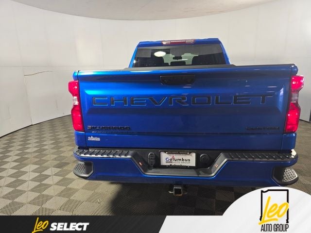 2023 Chevrolet Silverado 1500 4WD Crew Cab Standard Bed Custom