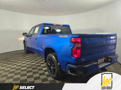 2023 Chevrolet Silverado 1500 4WD Crew Cab Standard Bed Custom
