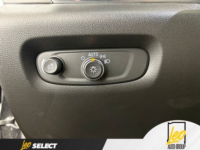 2023 Chevrolet Traverse FWD LS