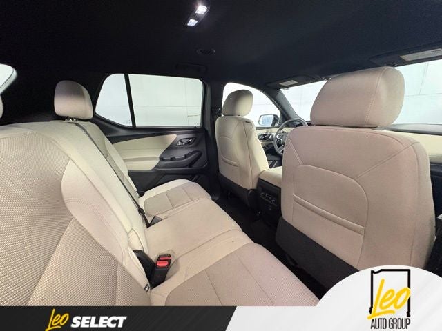 2023 Chevrolet Traverse FWD LS